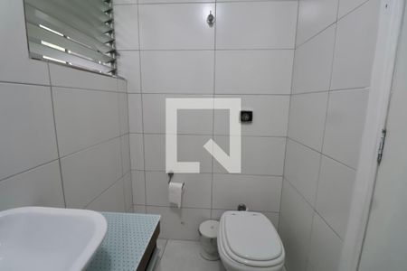 Apartamento para alugar com 140m², 4 quartos e 1 vaga Apartamento para alugar com 140m², 4 quartos e 1 vagaBanheiro Social