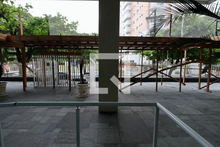 Apartamento para alugar com 140m², 4 quartos e 1 vaga Apartamento para alugar com 140m², 4 quartos e 1 vagaFachada