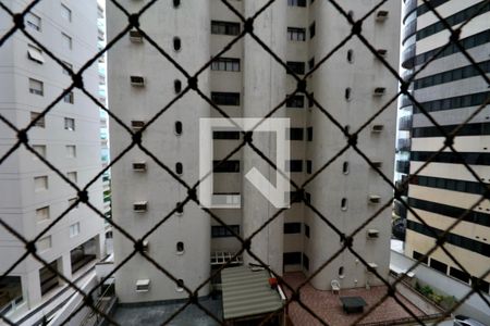 Apartamento para alugar com 140m², 4 quartos e 1 vaga Apartamento para alugar com 140m², 4 quartos e 1 vagaVista