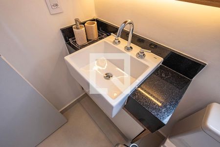 Studio à venda com 25m², 1 quarto e sem vaga Studio à venda com 25m², 1 quarto e sem vagaBanheiro