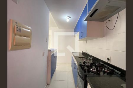 Cozinha e Área de Serviço de apartamento para alugar com 2 quartos, 62m² em Todos Os Santos, Rio de Janeiro