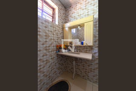 Casa à venda com 115m², 3 quartos e 1 vaga Casa à venda com 115m², 3 quartos e 1 vagaBanheiro 1