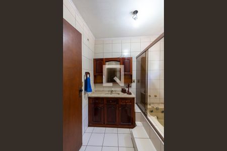 Casa à venda com 115m², 3 quartos e 1 vaga Casa à venda com 115m², 3 quartos e 1 vagaBanheiro 2