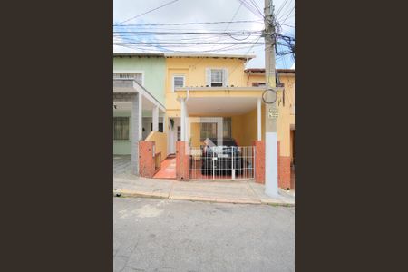 Casa de condomínio à venda com 148m², 3 quartos e 1 vagaFachada