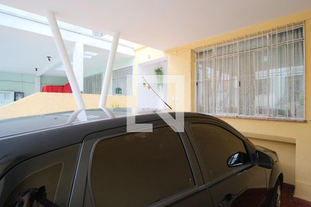 Casa de condomínio à venda com 148m², 3 quartos e 1 vagaGaragem