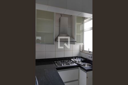 Apartamento à venda com 65m², 2 quartos e 2 vagasCozinha