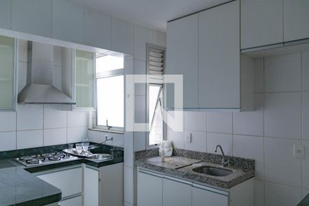 Apartamento à venda com 65m², 2 quartos e 2 vagasCozinha