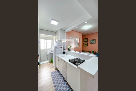 Apartamento à venda com 100m², 2 quartos e 2 vagasCozinha