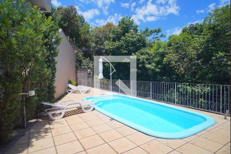 Casa de condomínio à venda com 125m², 3 quartos e 2 vagasÁrea comum - Piscina