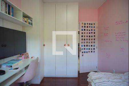 Casa de condomínio à venda com 125m², 3 quartos e 2 vagasQuarto 2