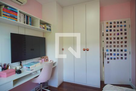 Casa de condomínio à venda com 125m², 3 quartos e 2 vagasQuarto 2