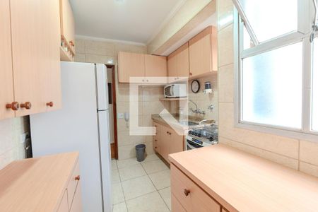 Apartamento para alugar com 94m², 3 quartos e sem vaga Apartamento para alugar com 94m², 3 quartos e sem vagaCozinha