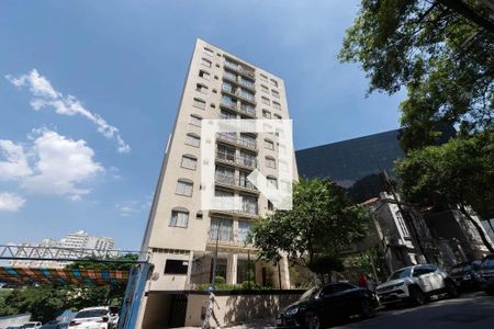 Apartamento para alugar com 94m², 3 quartos e sem vaga Apartamento para alugar com 94m², 3 quartos e sem vagaFachada