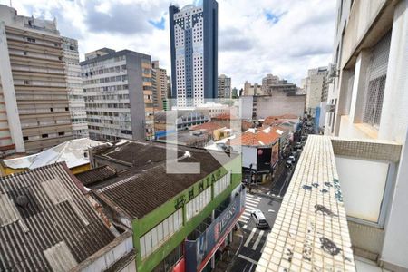 Apartamento à venda com 105m², 2 quartos e sem vaga