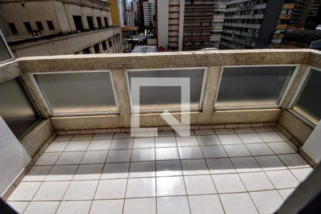Apartamento à venda com 105m², 2 quartos e sem vaga