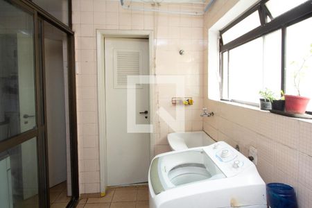 Apartamento para alugar com 94m², 3 quartos e 1 vagaÁrea de Serviço