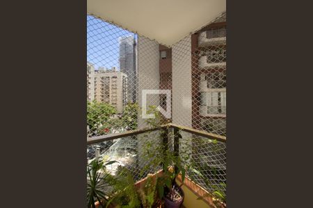 Apartamento para alugar com 94m², 3 quartos e 1 vagaQuarto 1 varanda