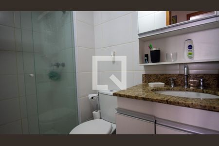 Apartamento à venda com 68m², 2 quartos e 1 vaga Apartamento à venda com 68m², 2 quartos e 1 vagaBanheiro Social 1