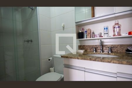 Apartamento à venda com 68m², 2 quartos e 1 vaga Apartamento à venda com 68m², 2 quartos e 1 vagaBanheiro da Suíte