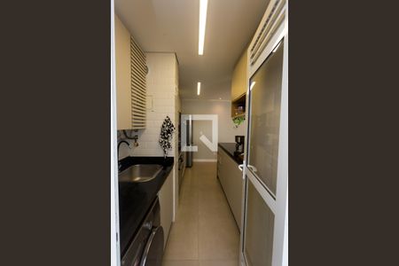 Apartamento à venda com 83m², 2 quartos e 2 vagasÁrea de Serviço