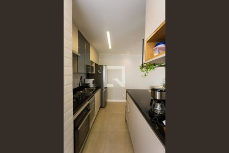 Apartamento à venda com 83m², 2 quartos e 2 vagascozinha