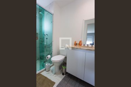 Apartamento à venda com 83m², 2 quartos e 2 vagasBanheiro da Suíte 1