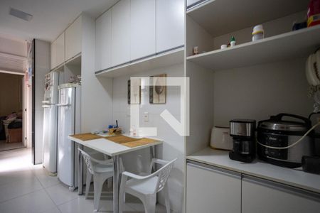 Apartamento à venda com 130m², 3 quartos e 2 vagasCozinha