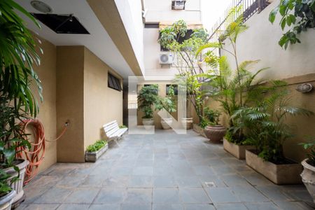 Apartamento à venda com 130m², 3 quartos e 2 vagasÁrea comum - Playground