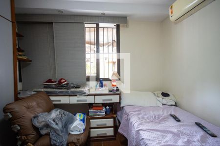Apartamento à venda com 130m², 3 quartos e 2 vagasQuarto 3