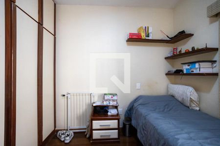 Apartamento à venda com 130m², 3 quartos e 2 vagasQuarto 2