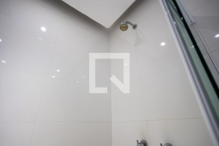 Apartamento à venda com 130m², 3 quartos e 2 vagasBanheiro Social