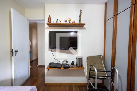 Apartamento à venda com 130m², 3 quartos e 2 vagasQuarto 3