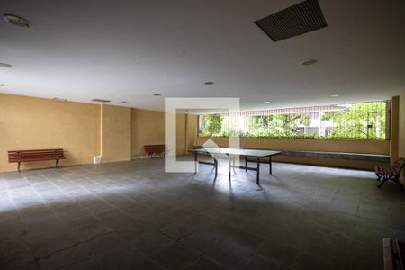 Apartamento à venda com 130m², 3 quartos e 2 vagasÁrea comum - Playground