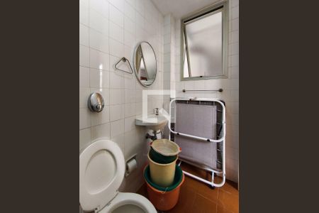 Apartamento à venda com 148m², 2 quartos e 1 vaga Apartamento à venda com 148m², 2 quartos e 1 vagaBanheiro de serviço