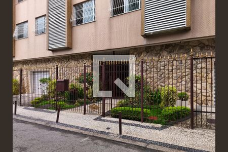 Apartamento à venda com 148m², 2 quartos e 1 vaga Apartamento à venda com 148m², 2 quartos e 1 vagaFachada