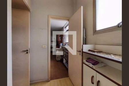 Apartamento à venda com 148m², 2 quartos e 1 vaga Apartamento à venda com 148m², 2 quartos e 1 vagaQuarto de Serviço