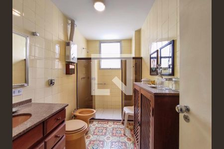 Apartamento à venda com 148m², 2 quartos e 1 vaga Apartamento à venda com 148m², 2 quartos e 1 vagaBanheiro Corredor