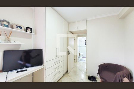 Apartamento à venda com 210m², 3 quartos e 2 vagas Apartamento à venda com 210m², 3 quartos e 2 vagasQuarto 1