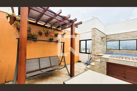 Apartamento à venda com 210m², 3 quartos e 2 vagas Apartamento à venda com 210m², 3 quartos e 2 vagasÁrea privativa