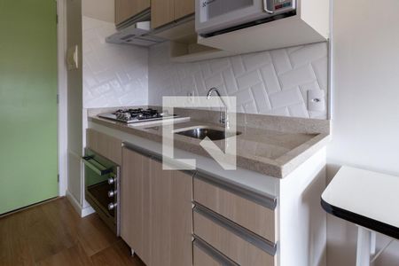 Cozinha de apartamento para alugar com 1 quarto, 24m² em Água Branca, São Paulo