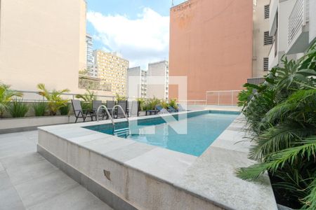Apartamento à venda com 45m², 1 quarto e sem vagaÁrea comum - Piscina