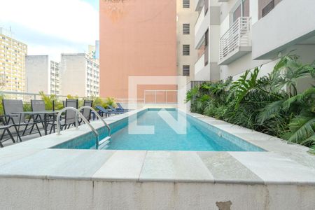 Apartamento à venda com 45m², 1 quarto e sem vagaÁrea comum - Piscina
