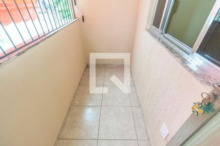 Apartamento para alugar com 50m², 2 quartos e sem vagaVaranda