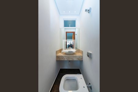 Lavabo de apartamento para alugar com 3 quartos, 95m² em Gutierrez, Belo Horizonte