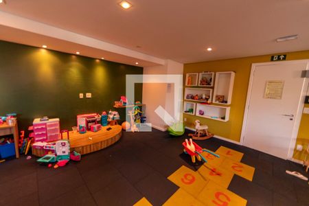 Brinquedoteca de apartamento à venda com 2 quartos, 76m² em Empresarial 18 do Forte, Barueri