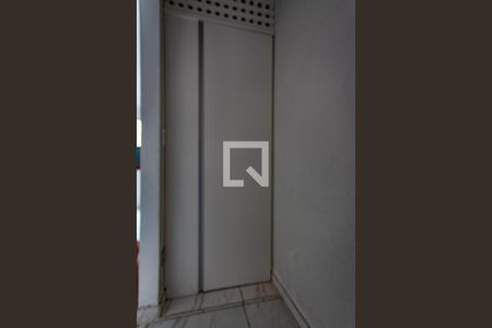 Casa à venda com 90m², 3 quartos e 2 vagas Casa à venda com 90m², 3 quartos e 2 vagasOutros