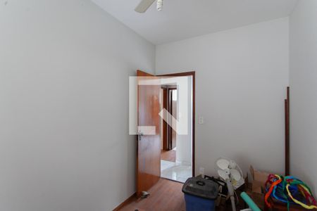 Casa à venda com 90m², 3 quartos e 2 vagas Casa à venda com 90m², 3 quartos e 2 vagasQuarto 2