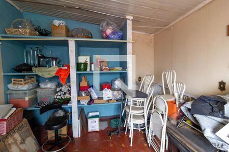 Casa à venda com 280m², 4 quartos e 2 vagasDepósito