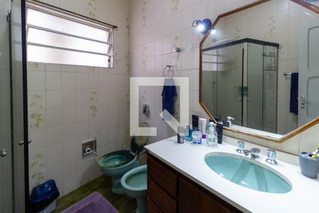 Casa à venda com 280m², 4 quartos e 2 vagasBanheiro