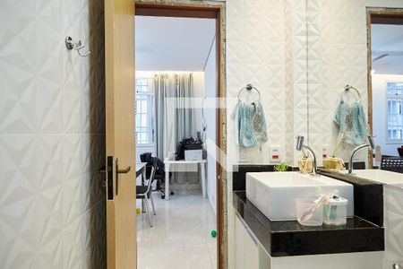Apartamento à venda com 106m², 3 quartos e 1 vagaBanheiro